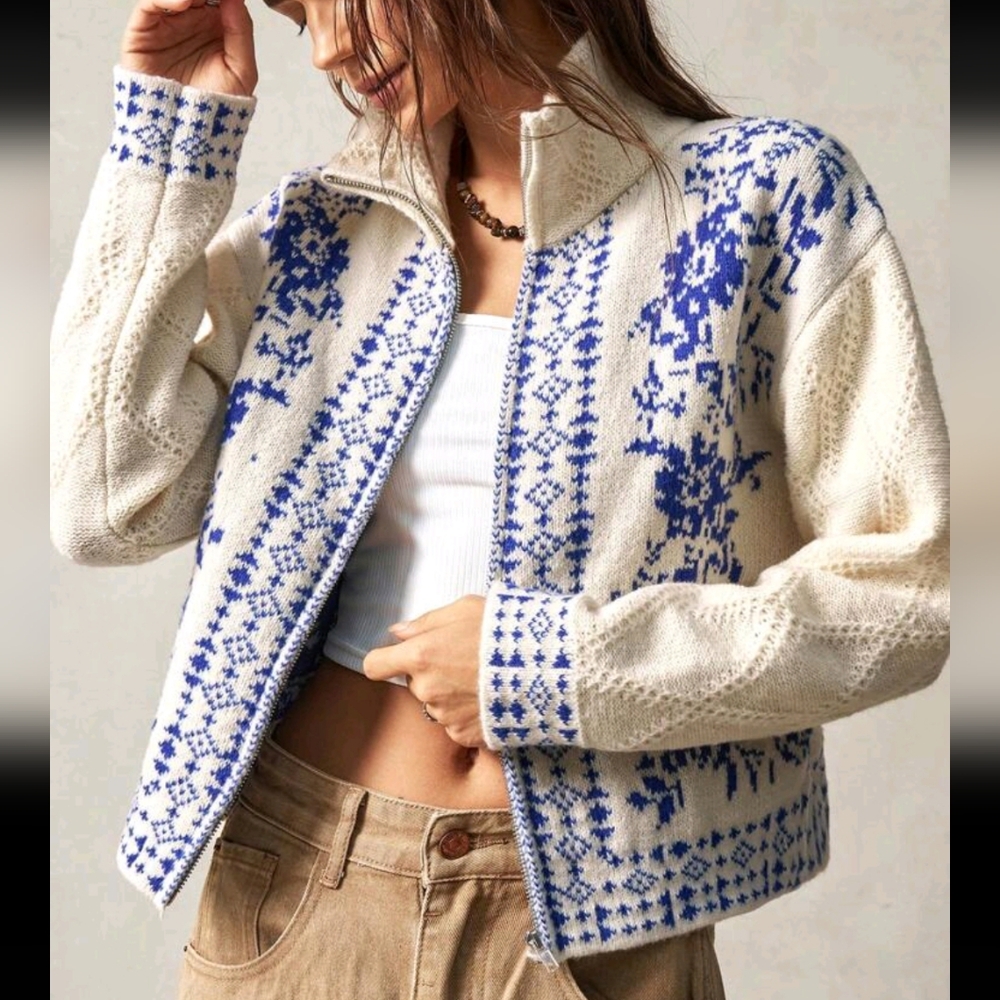 Cardigan Turtleneck Sweater, White, Autumn/Winter - Picture 4 of 4